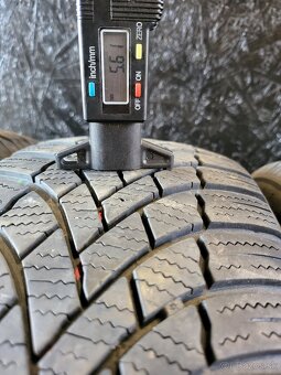 185/60 R15 Bridgestone  zimne pneumatiky - 8
