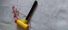 Hračky a poháre - 8