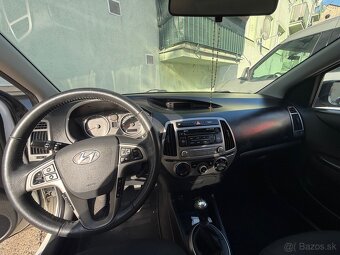 Hyundai i20 1.2i 62 kW r.v. 2014 - 8