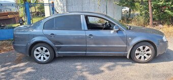 Škoda Superb - 8