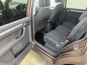 Volkswagen touran - 8
