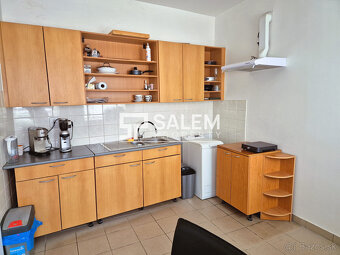 Na prenájom zrekonštruovaný obchodný priestor pri Europa SC - 8