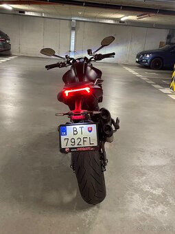 Ducati Monster Plus 937 - 8