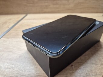 Apple iPhone 11 Pro Max, 256gb, Midnight Green, PREDÁM - 8