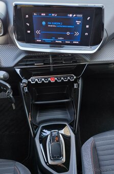 Peugeot 2008 Active Pack Automat 10/2021 - 8