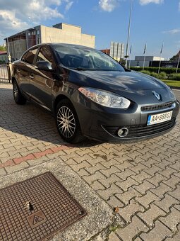 Renault Fluence 1.6,81 kw,r.v.2010 - 8