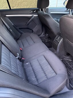 Škoda Octavia 1.6 tdi 77kw Elegance - 8