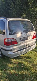 Rozpredám Ford Galaxy 2.3 benzín - 8