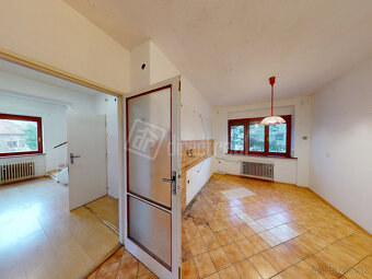 DVOJGENERAČNÝ DOM SO ZÁHRADOU A GARÁŽOU NA HRUŠKOVE… - 8