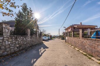 Babony TRE I Predaj exkluzívneho stavebného pozemku v Stup - 8