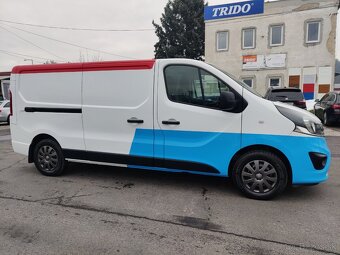 Opel Vivaro - 8