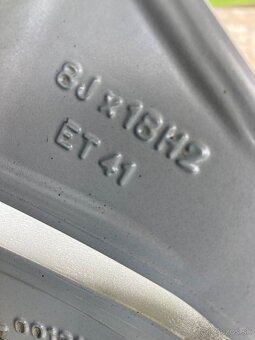 Letná sada org VW 5x112 8J ET41 235/45 R18 - 8