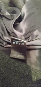 Damsky zimny vlneny ( kasmir) kabat - v.10 UK - 40 ,42 Eu - 8