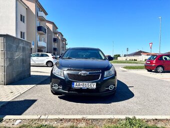 Chevrolet Cruze - 8