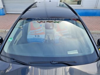 BMW 520d kombi vo výbornej výbave a super servis - 8
