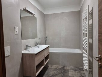 PRENÁJOM - Nový 4-izbový byt v tichom prostredí - Nitra, Cen - 8