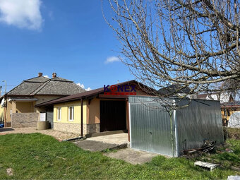 NA PREDAJ – Rodinný dom - štvorec v meste Trebišov - 8