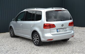 Volkswagen Touran 1.60 TDI , 1. majiteľ, Sr. voz, automat, 7 - 8