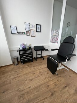 Skriňa, skrinka, gauč, paravan - 8