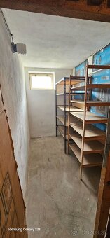 2 izbový byt + pivnica Pohronský Ruskov - 8