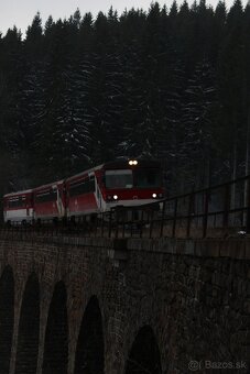 📸 Predám digitálny fotoaparát Canon 2000D 📸- ako nový - 8