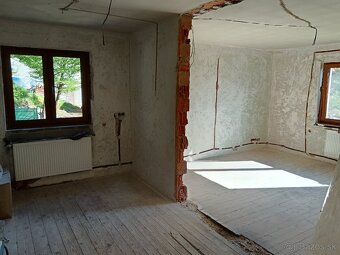 REZERVOVANÝ - RD neďaleko Zvolena - 8