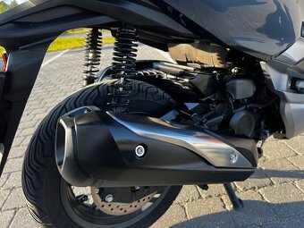 Na predaj Honda Forza 300 - 8
