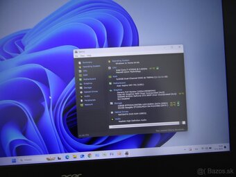 17.3" ACER V17/ Core I7/8GB RAM/256SSD a 1000HDD/4GB NVidia - 8