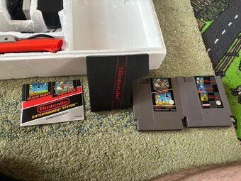 Nintendo - 8
