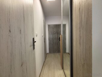 NA PRENÁJOM 1 IZBOVÝ BYT S BALKÓNOM, POPRAD - 8