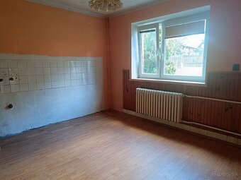 ZNÍŽENÁ CENA Predaj, rodinný dom Zákopčie, okres Čadca - 8