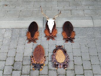 Podložky pod trofeje danielov, Jeleň - 8