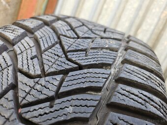 Špičkové zimné pneu DUNLOP Wintersport 5 - 245/45 r18 100V - 8