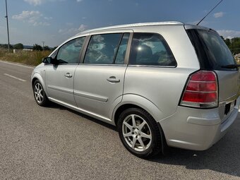 Opel Zafira 1.9 CDTi, 7 miest - 8