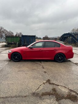 Rozpredam bmw e90 318i Mpaket - 8