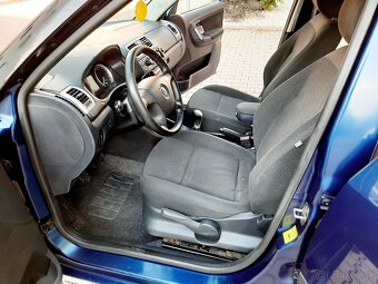 ŠKODA FABIA 2 1.4 16 VENTIL 63 KW ROK 2009 - 8