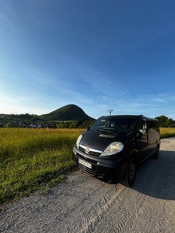 Opel Vivaro 2.0 CDTI 84KW (s obytnou nádstavbou) - 8