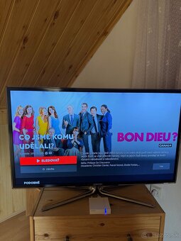 Samsung Smart TV UE37D6750WS - 8