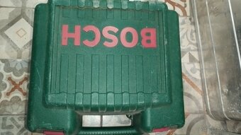 Predám hornú frézu Bosch POF1300ACE+príslušenstvo - 8