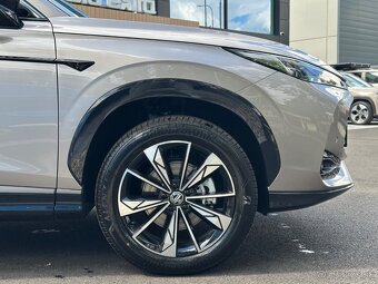 MG HS EXCLUSIVE 7/AT - 8