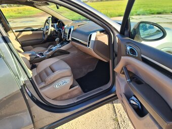 Porsche cayenn 3.6 - 8