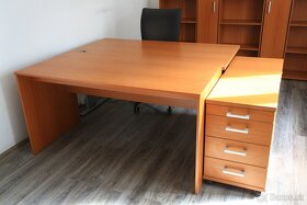 Predám kvalitný kancelársky nábytok - 8