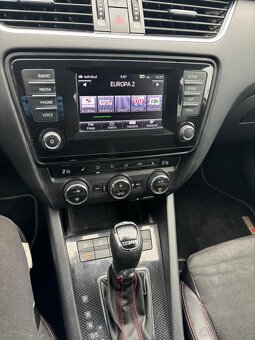 Rozpredam na nd skoda octavia 3Rs dsg - 8