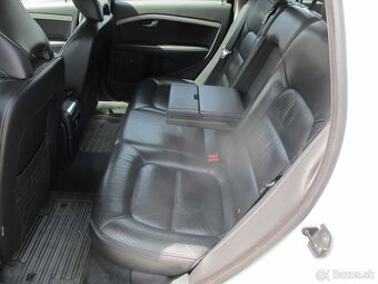VOLVO XC70 2,4D 120KW CROSSCOUNTRY AWD GPS XENON 2013 - 8