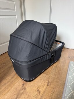 Vanicka Thule Urban Glide 3 + adaptery - 8