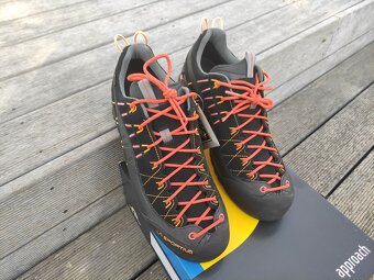 Turistické topánky La Sportiva Hyper GTX 45,5 - 8