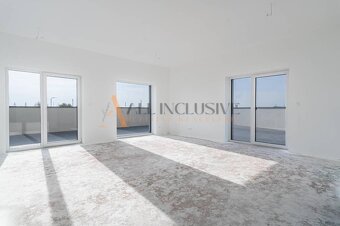 ZNÍŽENÁ CENA l NA PREDAJ 3 IZBOVÝ BYT S BALKÓNOM, PODUNAJSKÉ - 8