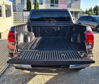 TOYOTA HILUX DC 2.8 I D-4D EXECUTIVE 4X4 - 8