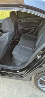 Škoda Octavia 4 sedan automat - 8