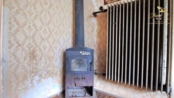 REZERVOVANÉ / Domček s veľkým potenciálom - 8